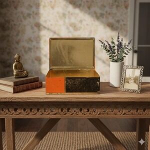 Vintage 1970's advertisement congress hotel candy tin